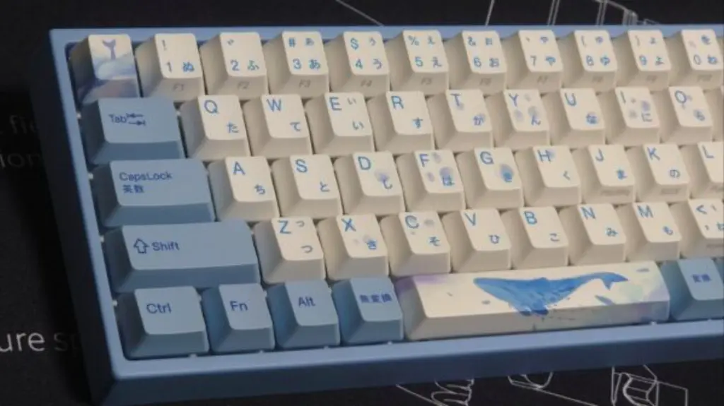 Varmilo Sea Melody】65%(デイジー軸)かわいいブルーのキーボード Varmilo Sea Melody】65%(デイジー軸)かわいいブルーのキーボード