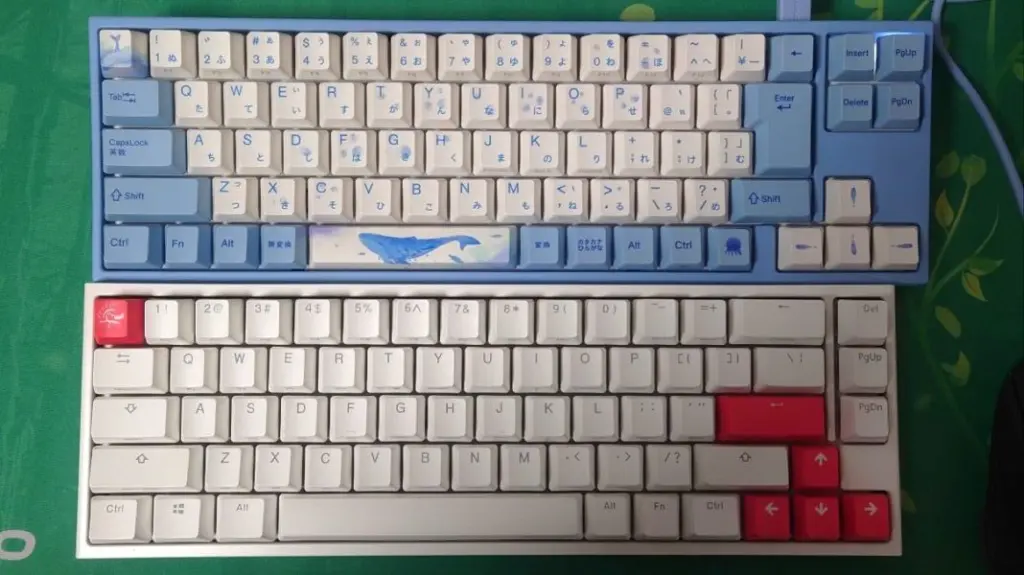 Varmilo Sea Melody】65%(デイジー軸)かわいいブルーのキーボード